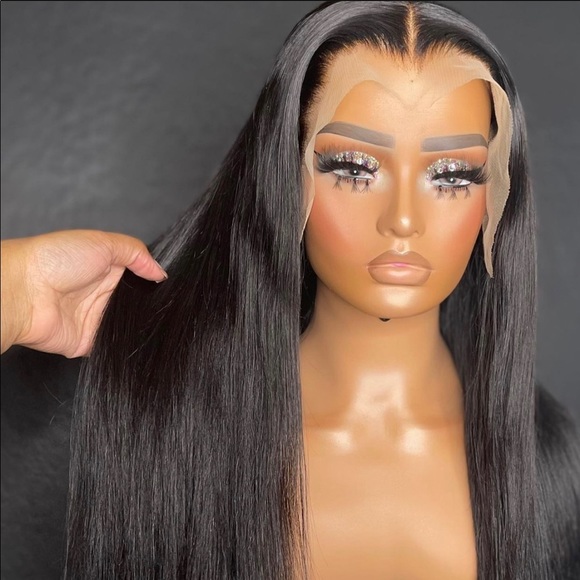 Virgin hair laced wigs - Picture 1 of 1